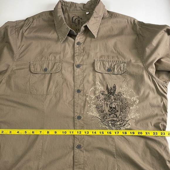 VTG GUESS Y2K Men’s Button Down Shirt Skull Graphics Print Size XXL Tan Stripes - Picture 13 of 16